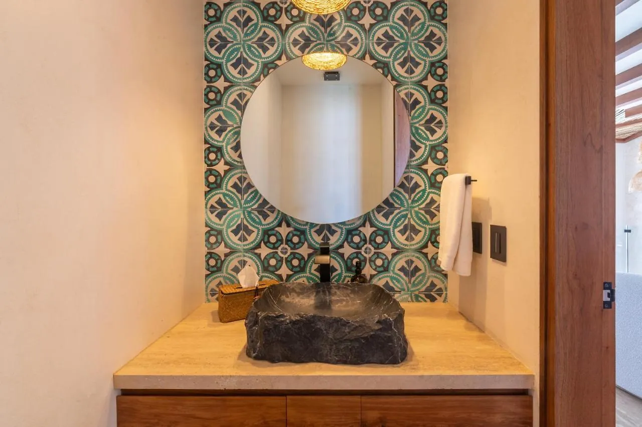 Villa Tulumar Beachfront Luxury Villa- Full Service Mexiko