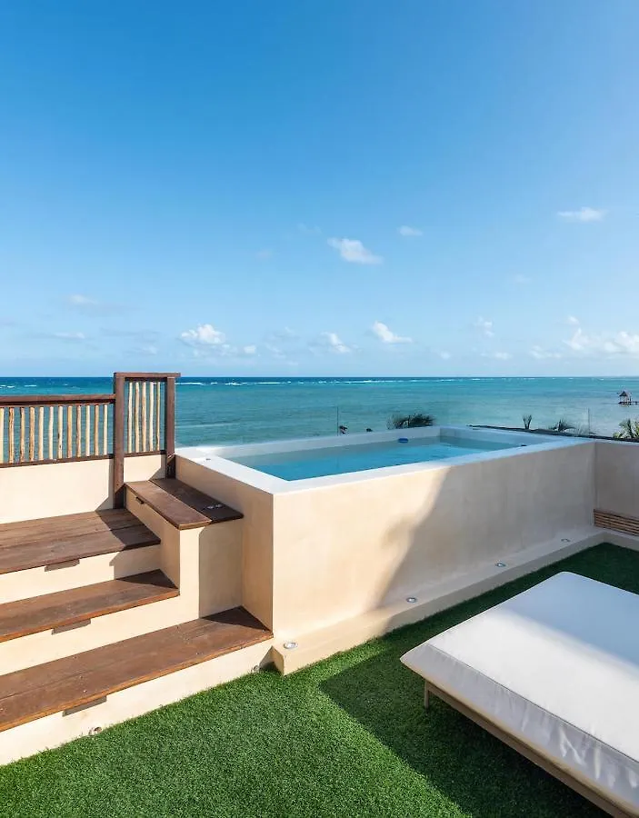 Villa Tulumar Beachfront Luxury Villa- Full Service Tulum