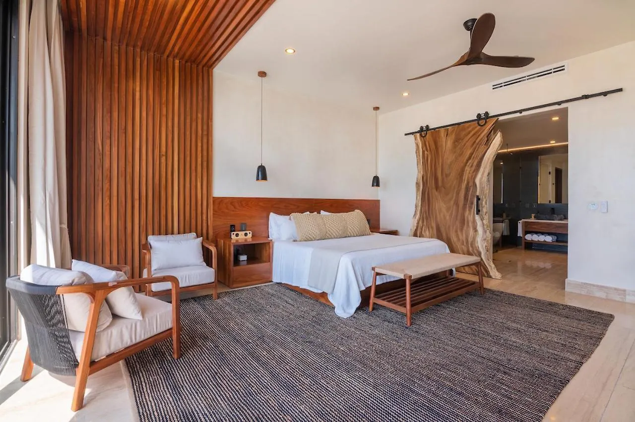 Villa Tulumar Beachfront Luxury Villa- Full Service Mexico
